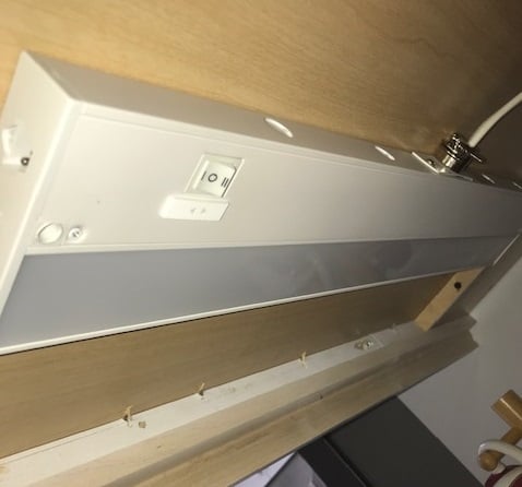 under cabinet lighting placement location